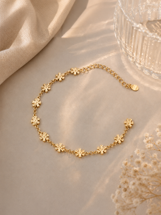 Soft Luxe Flower Bracelet
